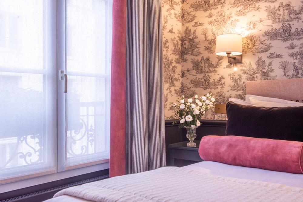Hotel Du Champ De Mars ปารีส ภายนอก รูปภาพ