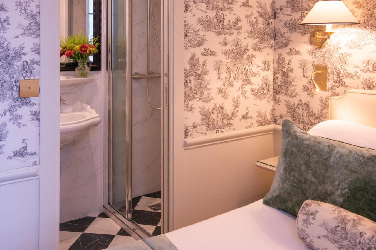 Hotel Du Champ De Mars ปารีส ภายนอก รูปภาพ
